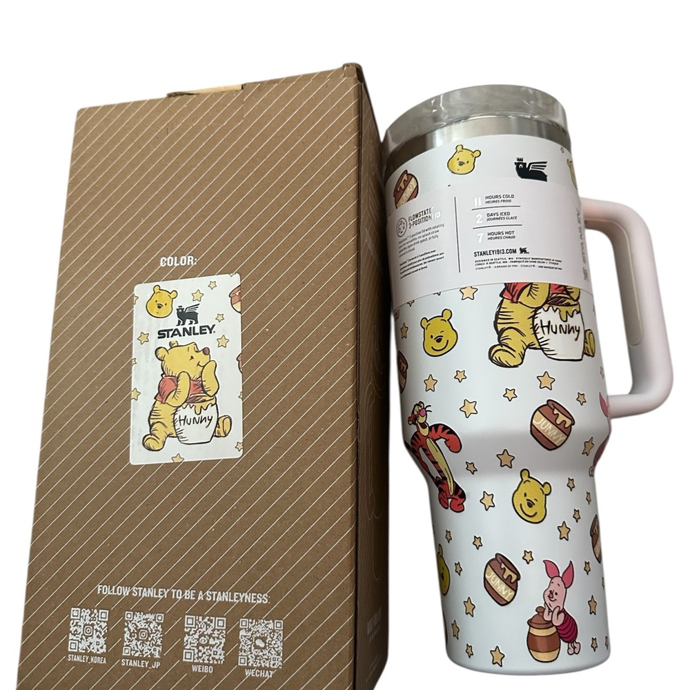 Stanley x Disney Winnie the Pooh Flowstate 40 Oz Tumbler New Piglet
